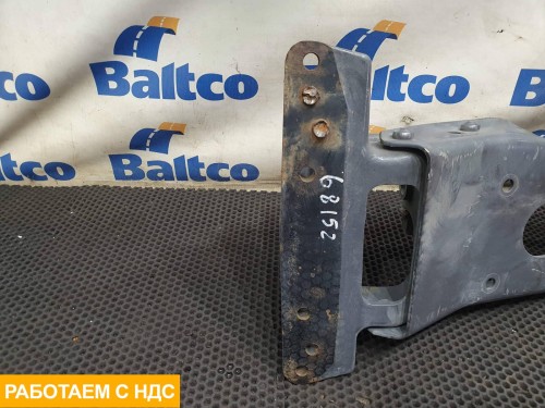 Кронштейн крепления передней рессоры правый