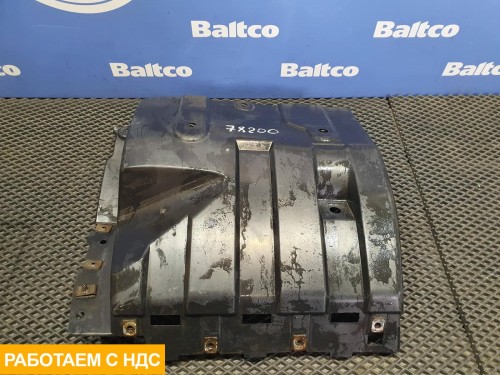 Крыло переднее левое