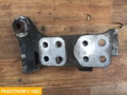 Кронштейн переднего бампера левый